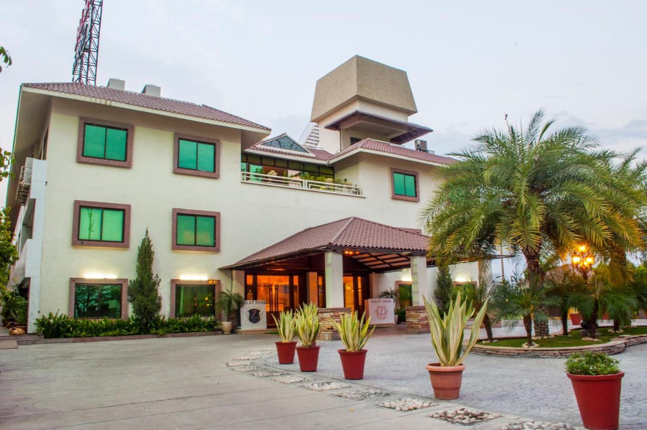 Jalsa Hotel & Banquets,Indore Esterno foto