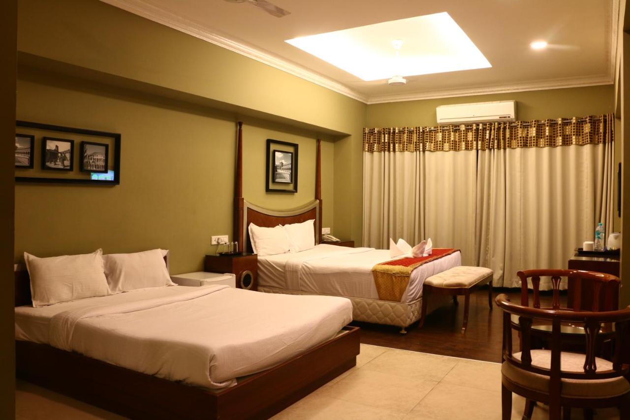 Jalsa Hotel & Banquets,Indore Esterno foto
