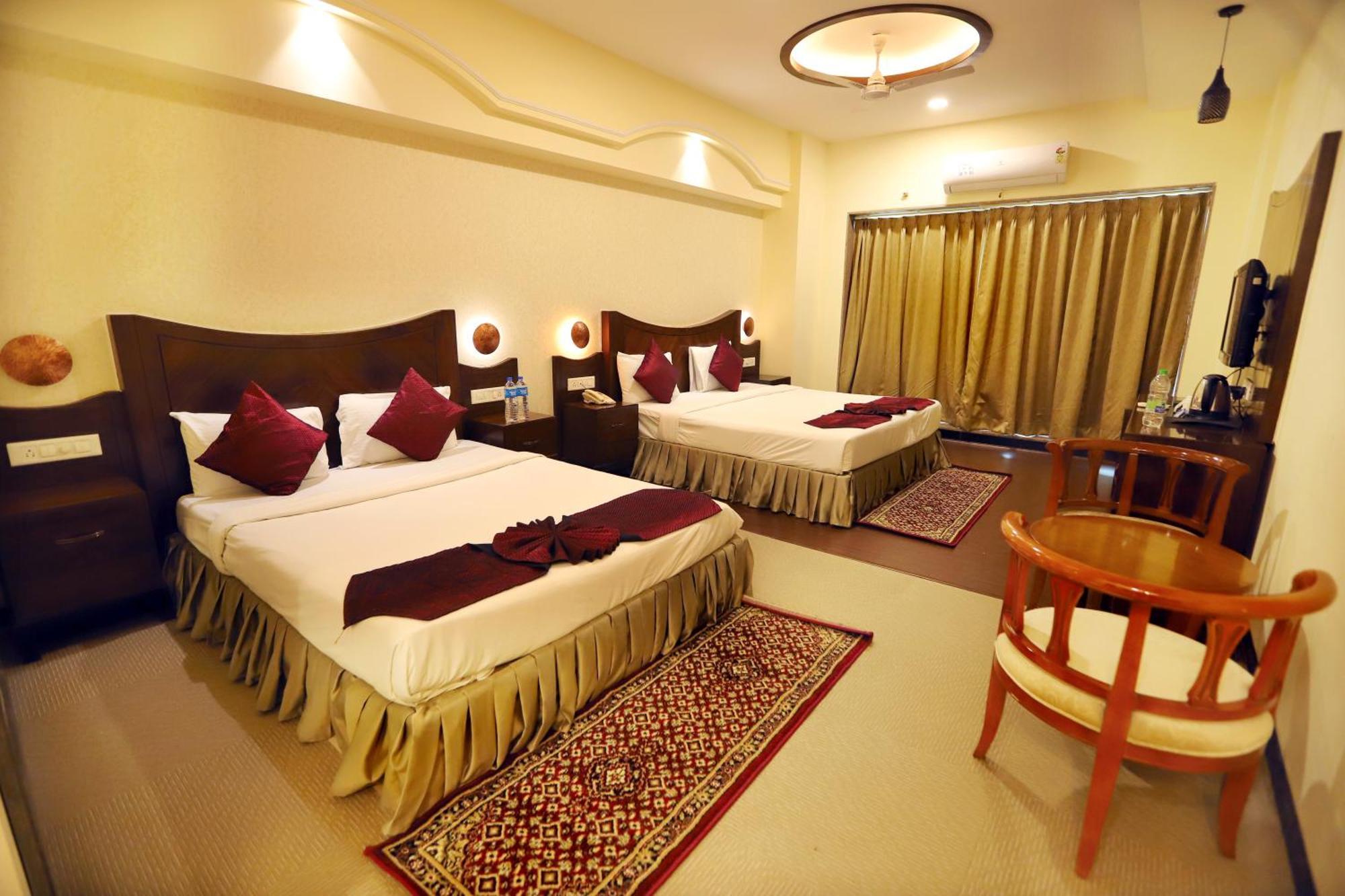 Jalsa Hotel & Banquets,Indore Esterno foto