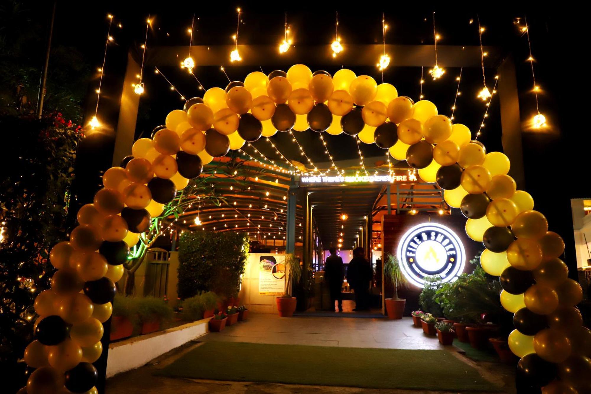 Jalsa Hotel & Banquets,Indore Esterno foto