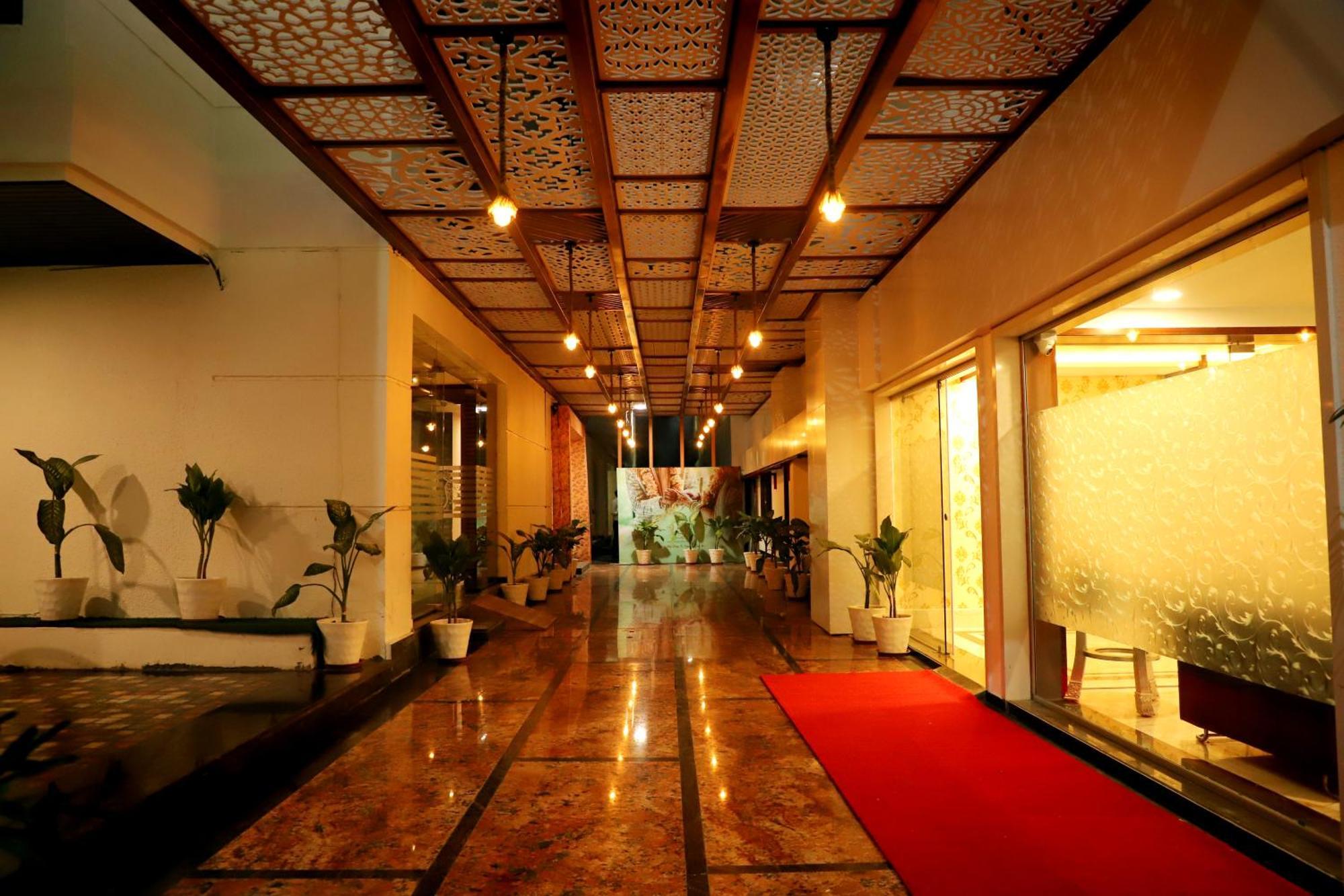 Jalsa Hotel & Banquets,Indore Esterno foto